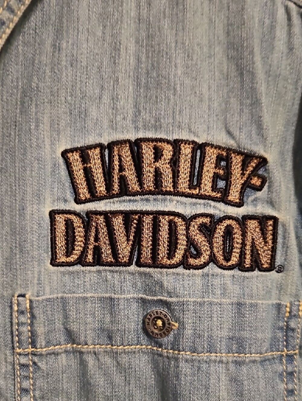 Harley-Davidson Light Blue Denim Button-Up Shirt with Logo Patch - Picture 2 of 5